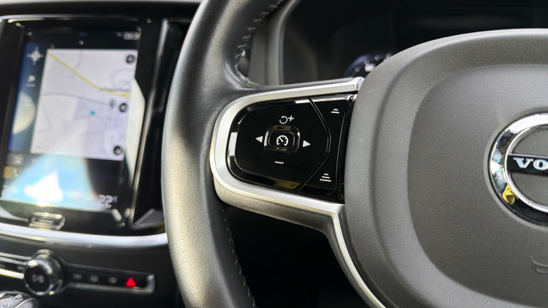 Volvo V60 2.0 D4 [190] Cross Country Plus 5dr AWD Auto Diesel Estate